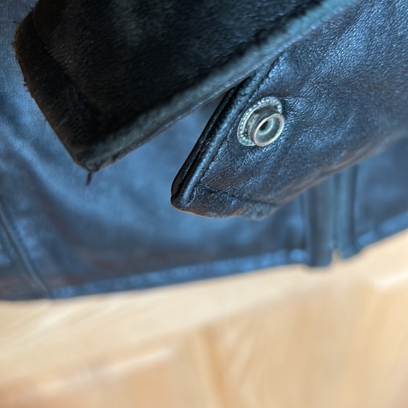 Harley Davidson heavy black leather jacket with silver studding. XS - Picture 5 of 9